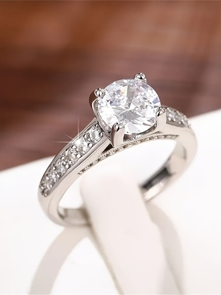 Simple Four-Claw Imitation Diamond Ring