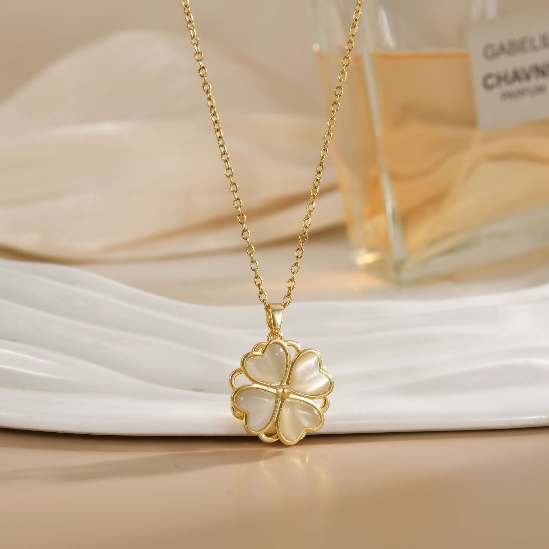 Rotating Zircon Flower Titanium Steel Necklace