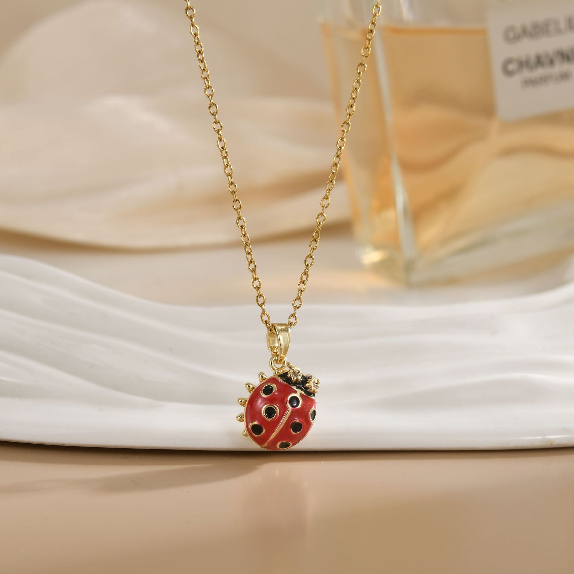 Rotating Zircon Flower Titanium Steel Necklace