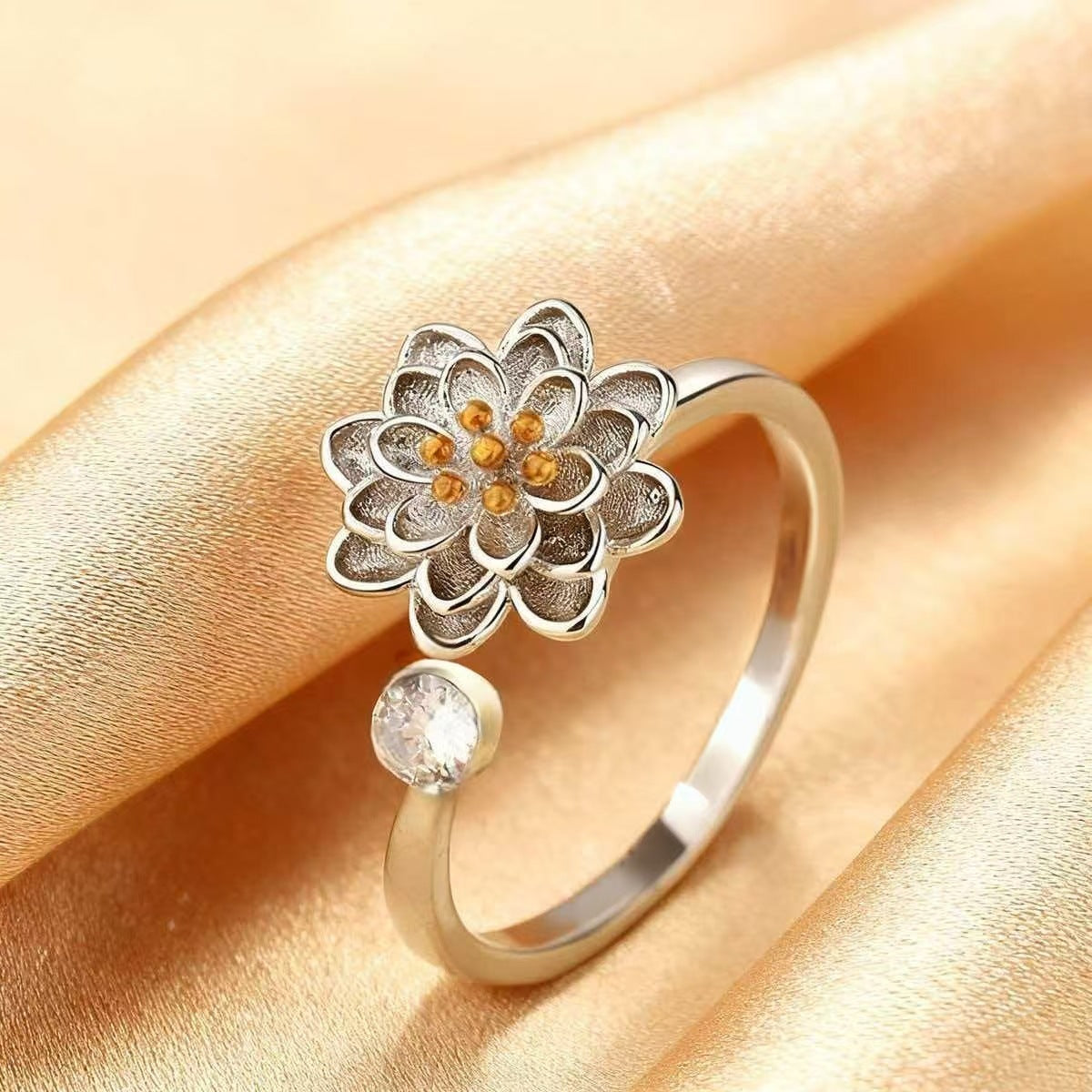 Floral Adjustable Spinning Ring