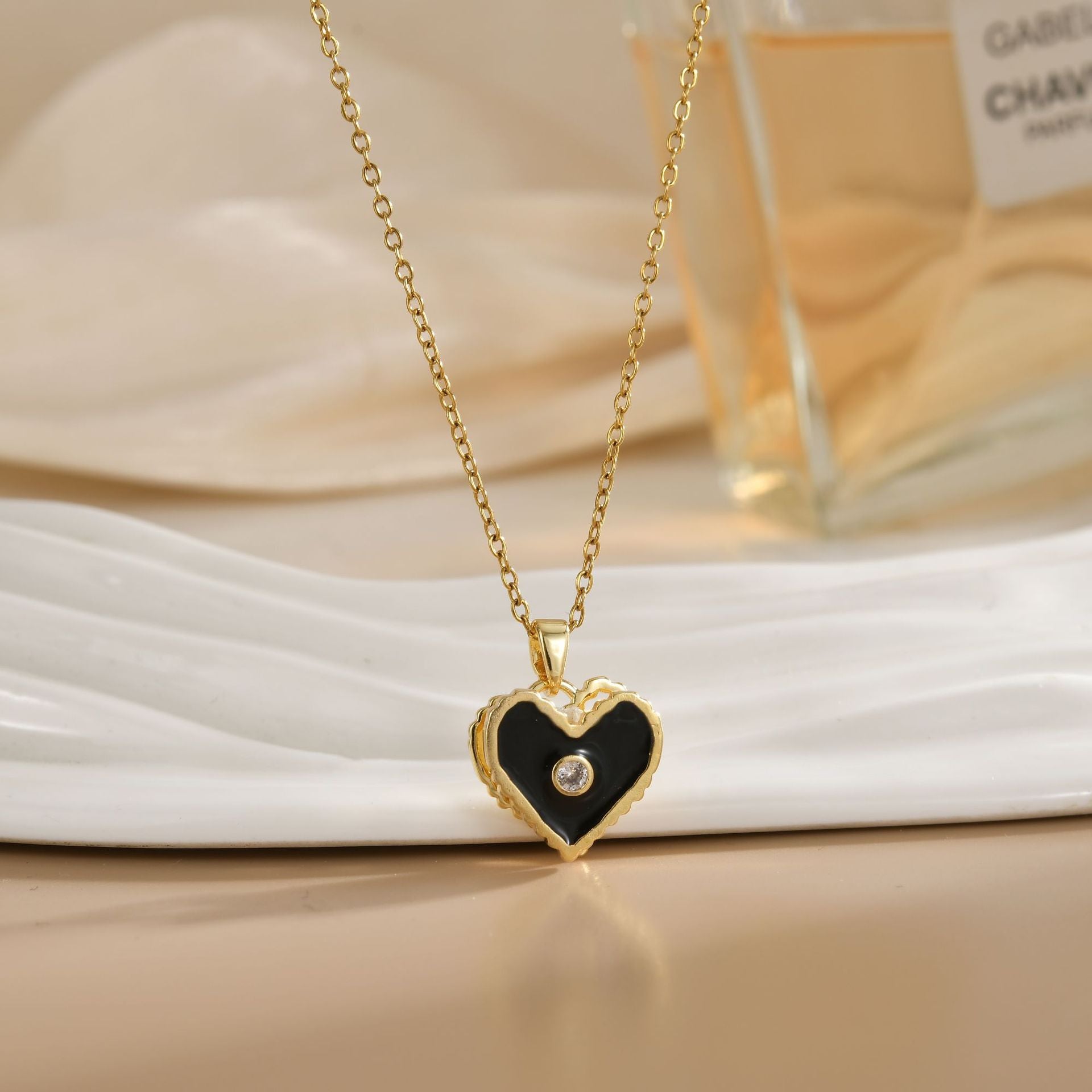 Rotating Zircon Flower Titanium Steel Necklace