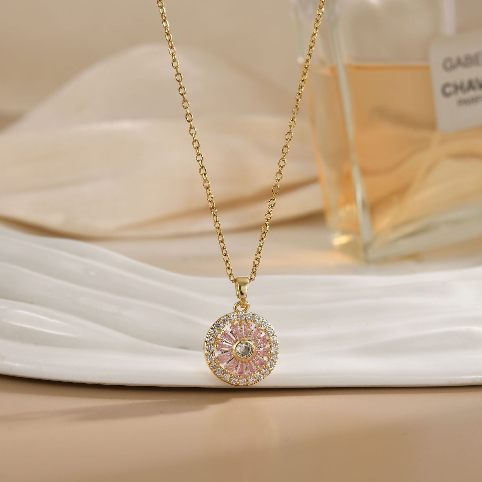 Rotating Zircon Flower Titanium Steel Necklace