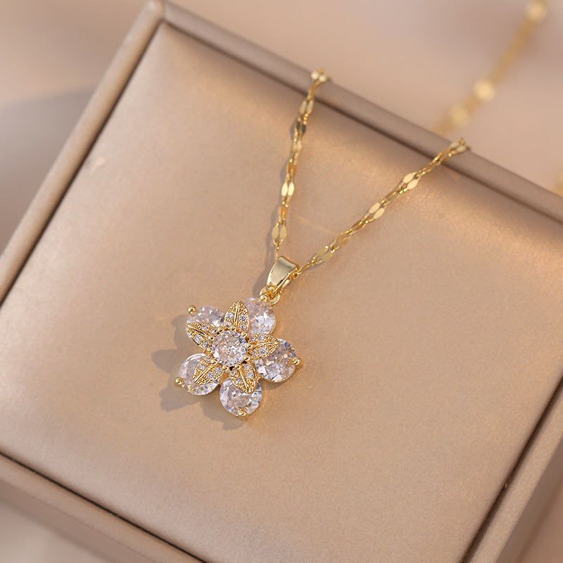 Rotatable Flower Zircon Necklace