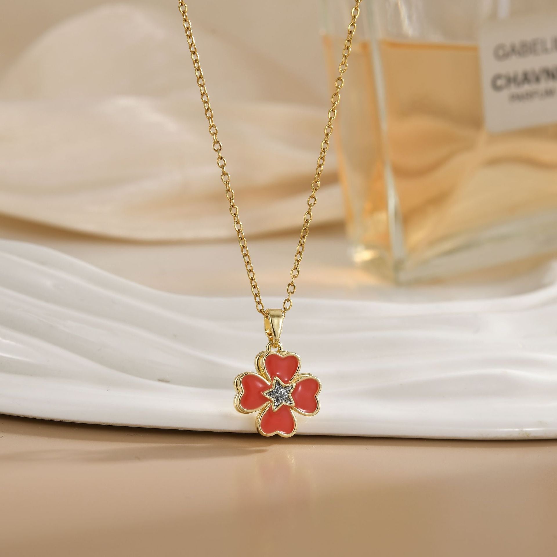 Rotating Zircon Flower Titanium Steel Necklace