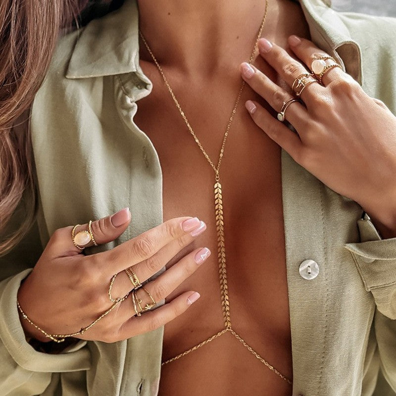 Back-chain necklace