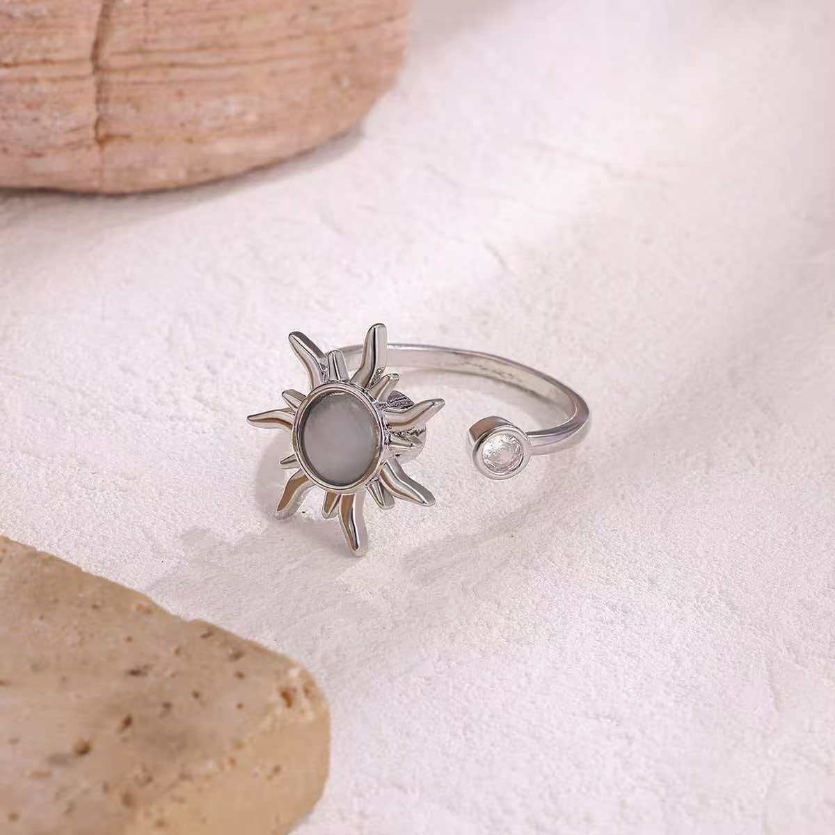 Floral Adjustable Spinning Ring
